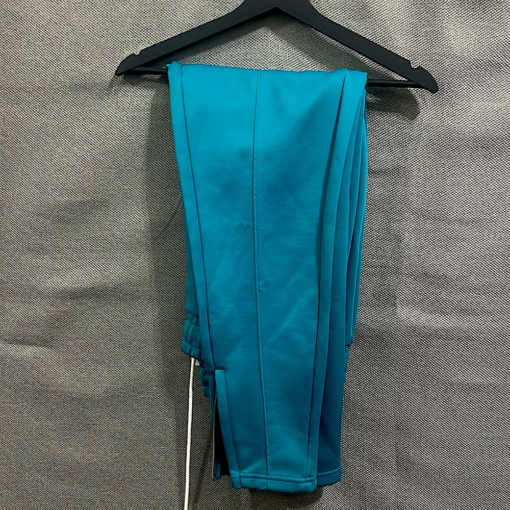 Puma X TMC Men’s Basketball Sweatpants. - Picture 1 of 9